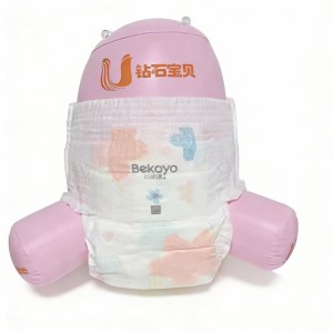 Disposable Cloth Like Adult Baby Diapers Distributor 02